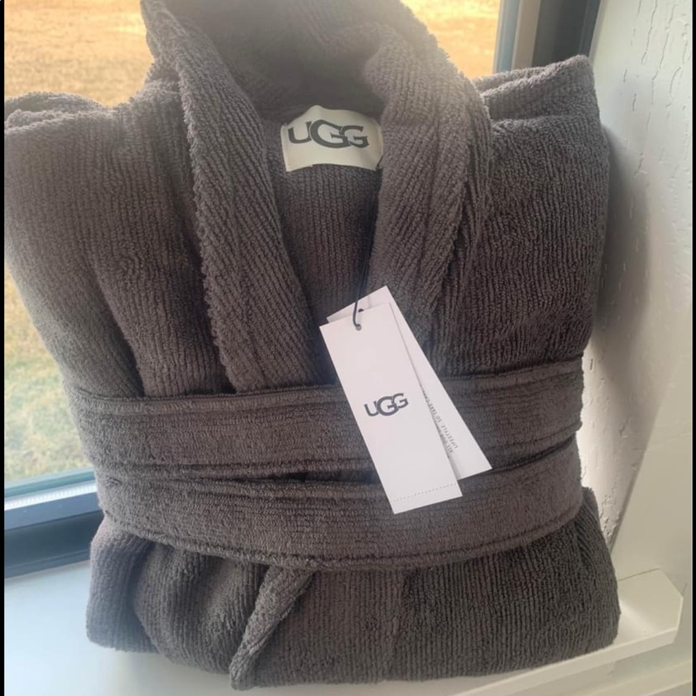 Ugg robe